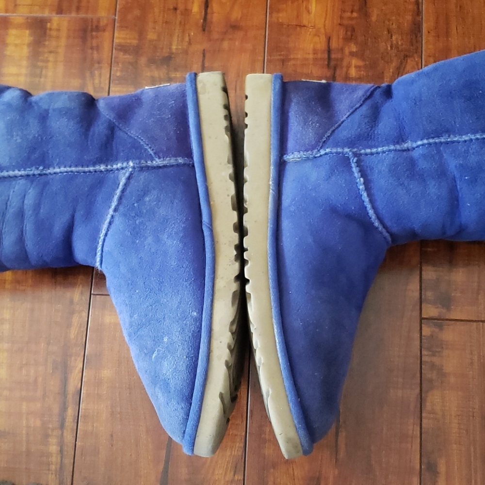 Do Not Purchase  Pending Sale UGG Winter Boots - Picture 5 of 7